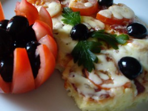 pica na kartofeljnom pjure 300x225 День 398. Пицца на основе картофельного пюре