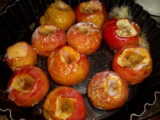 Запеченные яблоки в духовке с сахаром рецепт пошагово