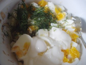 яйца, укроп и майонез